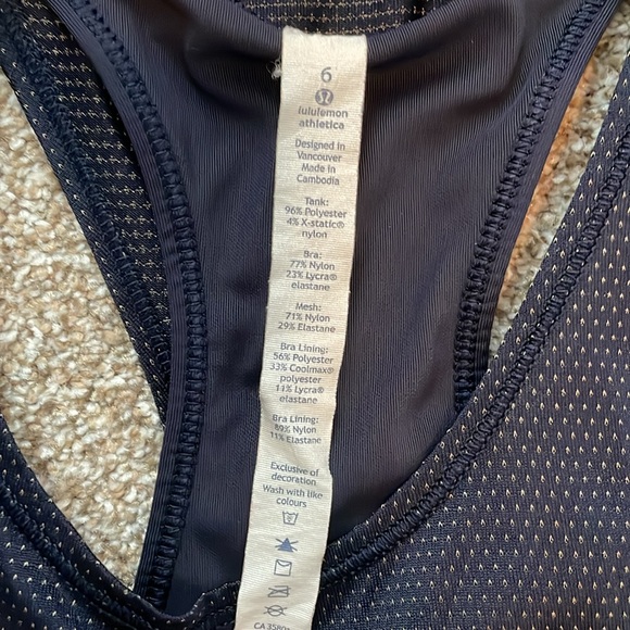 Lululemon navy and gold tank with built in bra - Picture 4 of 4